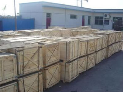 There is one wooden case.